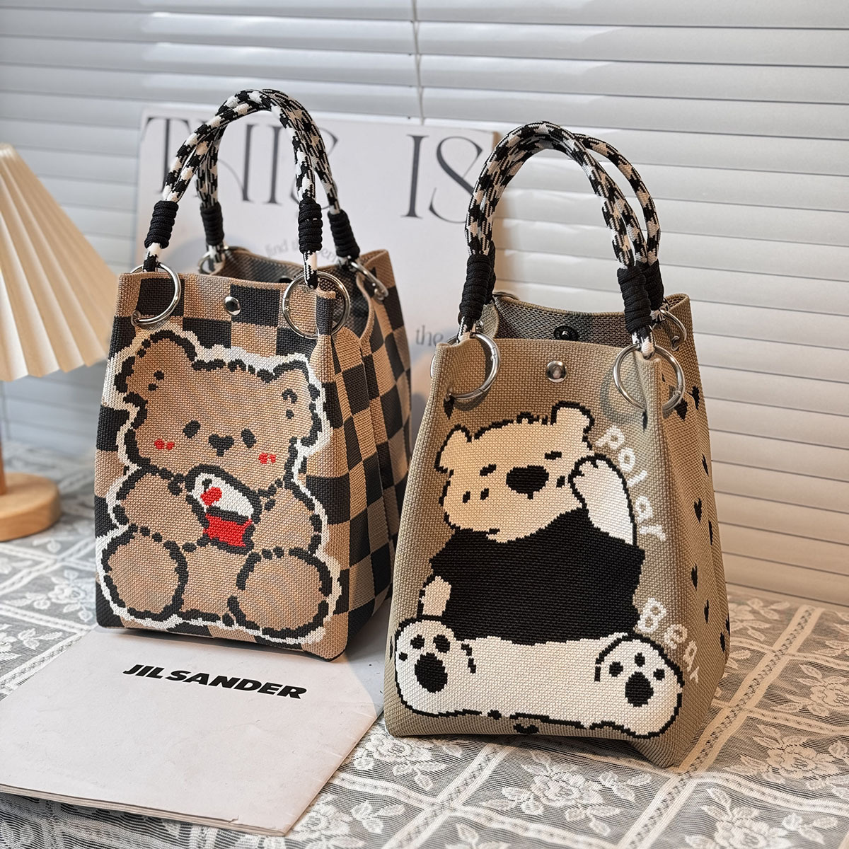 Selección estricta de la calidad del sudeste asiático de punto bolsas de bucle portátiles de gran capacidad para salir al trabajo bolsas de mano de viaje bolsas pequeñas