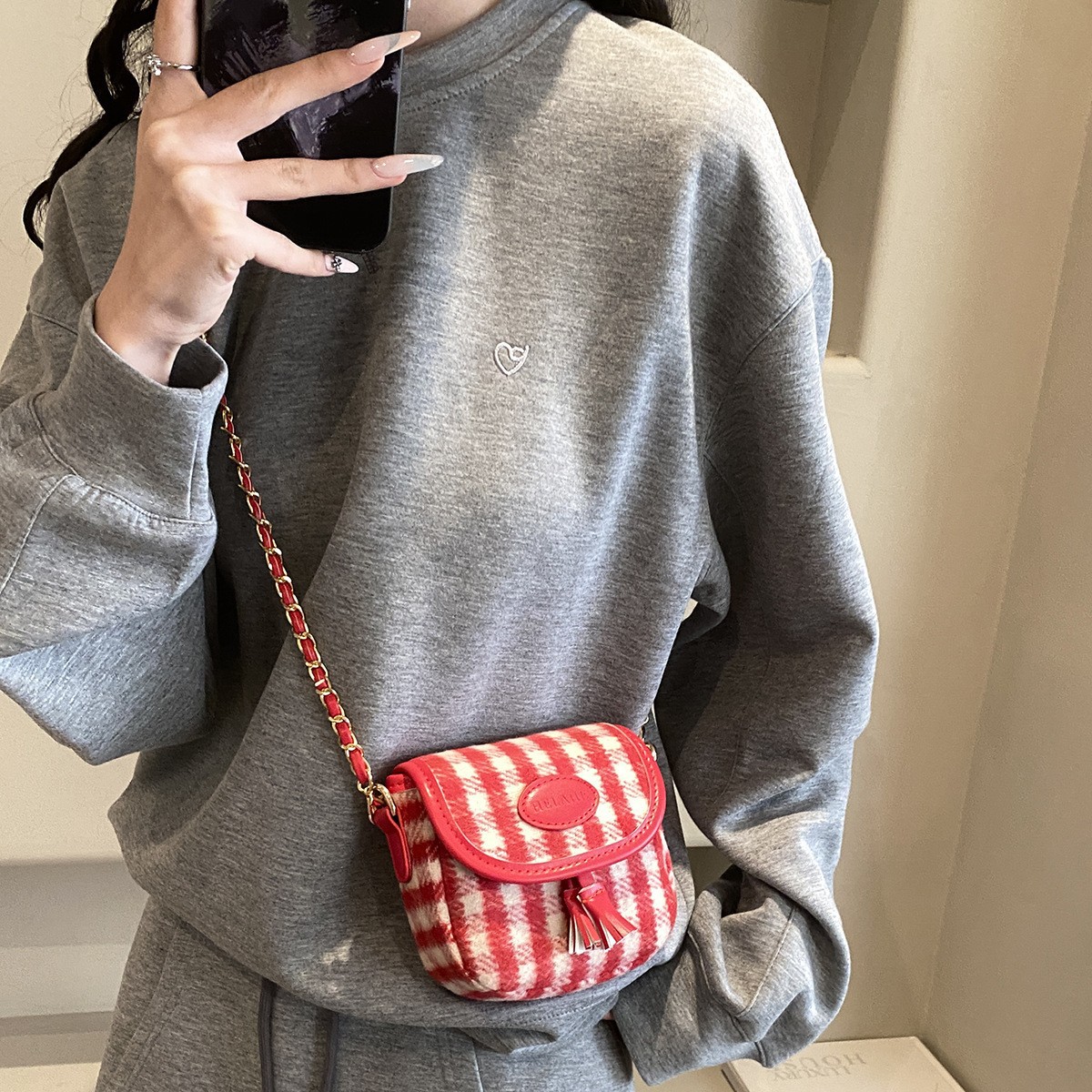2025 bolsas de hombro de niños y niñas de estilo coreano, bolsas de cadena mini compactas para bebés, bolsas de cambio para niños de comercio exterior transfronterizo