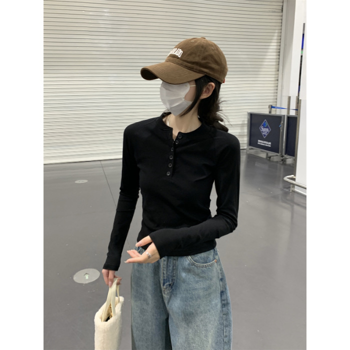 검은색