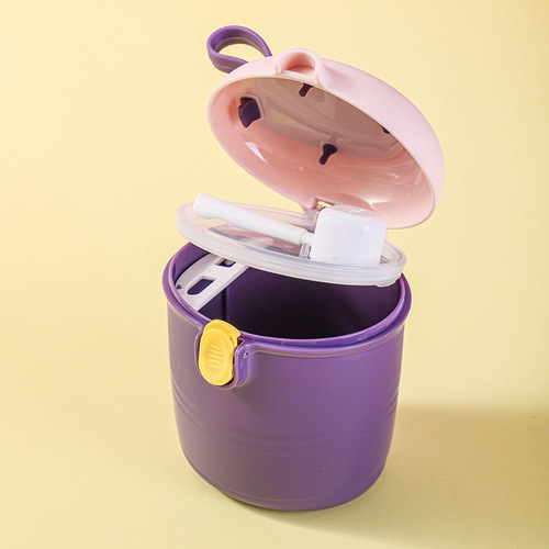 Baby portable milk powder box, snack box, complementary food storage box, independent out-and-out milk powder compartment, milk powder packaging box