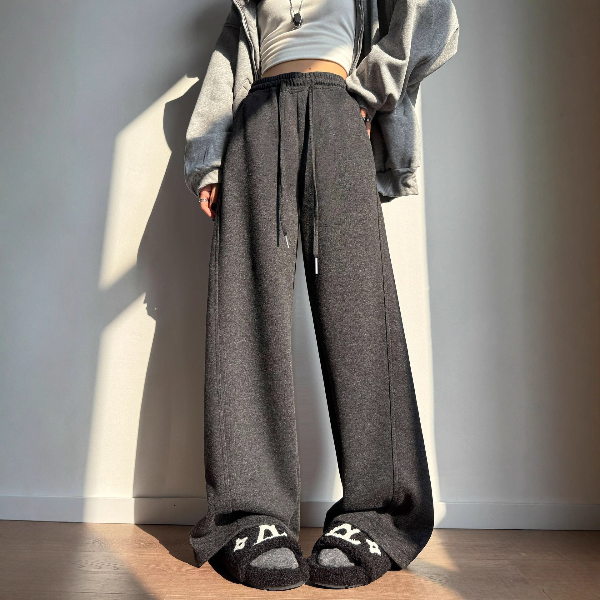 Aixuan [Heavyweight Acetate Wool] Fleece-Lined Scimitar Wide-Leg Pants for Women 2025 Autumn/Winter Sports Casual Glutinous Rice Pants