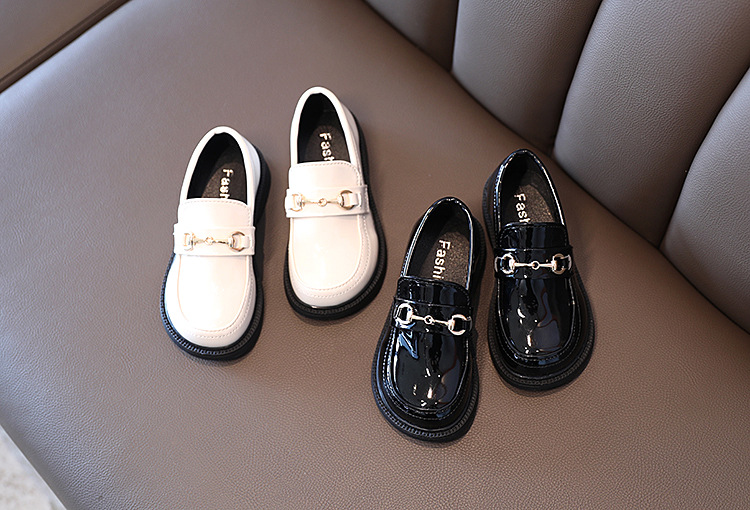 Fashion Girls Leather Shoes Fashion British Children's Single Shoes Flat Shoes display picture 16