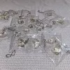 Hanging chain crystal pinch (random model)