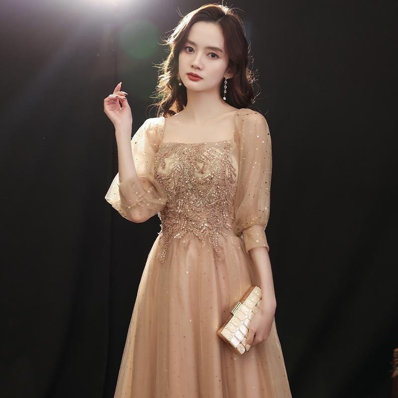 Vestido de Noche Color Champán para Banquete, Nuevo Modelo Otoño 2025, Elegante Vestido de Manga Larga para Presentadora o Actuación