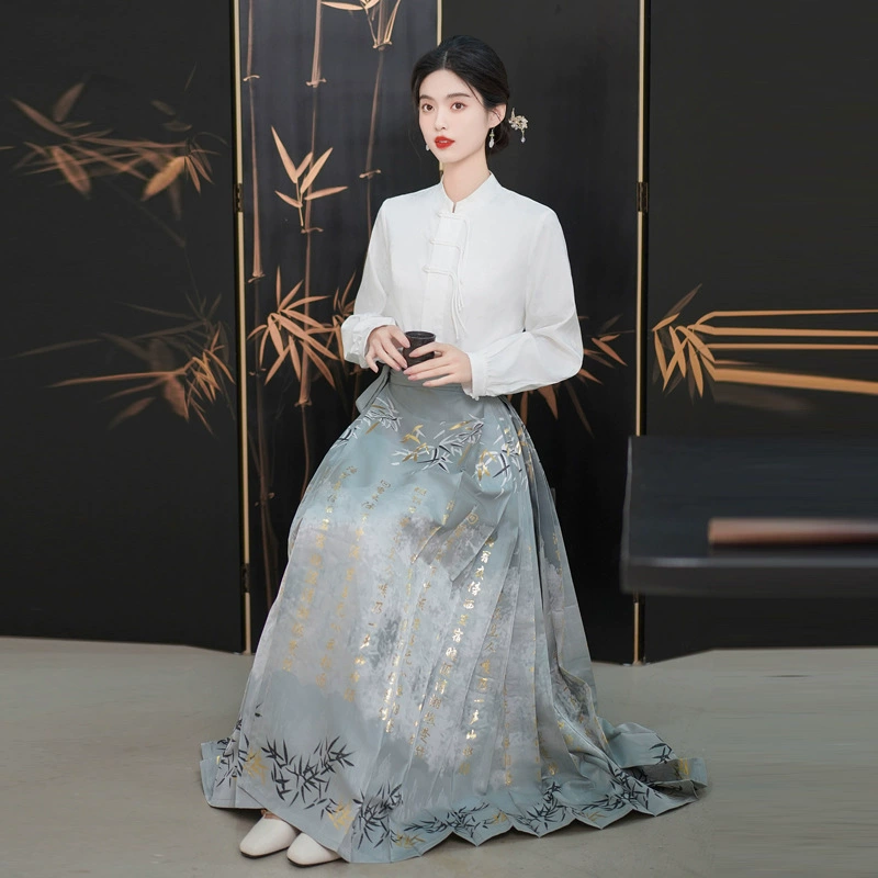 Китайский стиль осенний и зимний женский плащ из сливы в древнем стиле