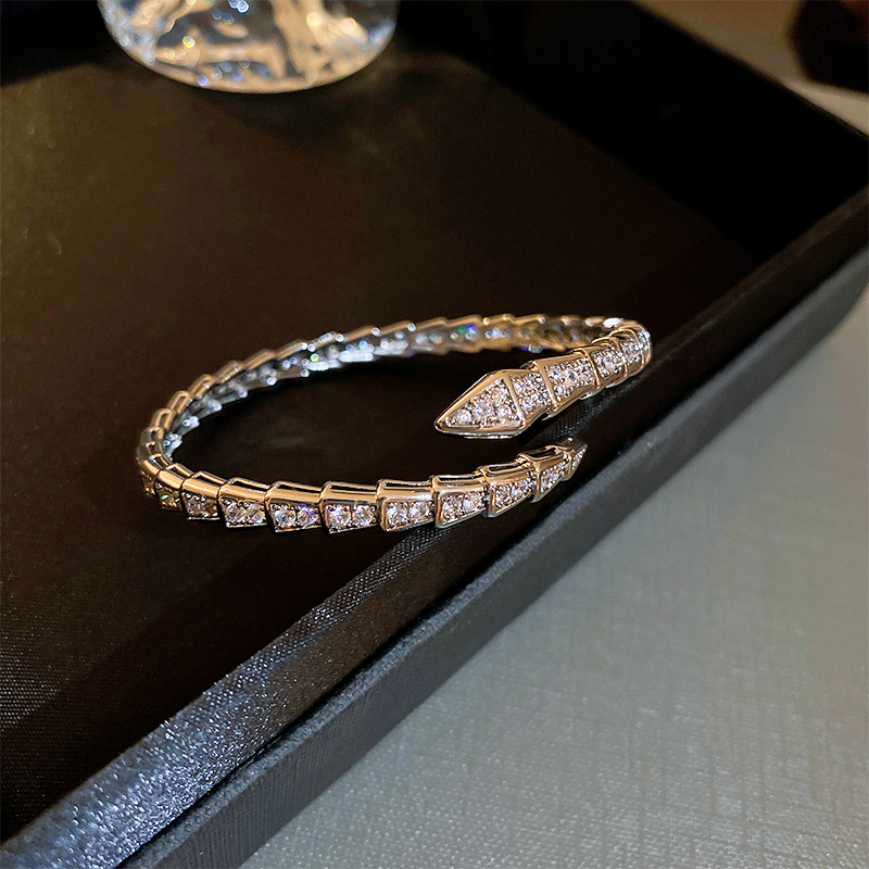 Fashion Square Snake Copper Inlay Zircon Bangle 1 Piece