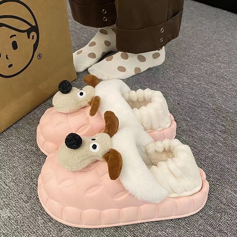 漫画の子犬の防水バッグと綿のスリッパの女性は家の室内で滑り止めの厚い底の毛を着て保温してかわいい綿の靴を着ます。|undefined