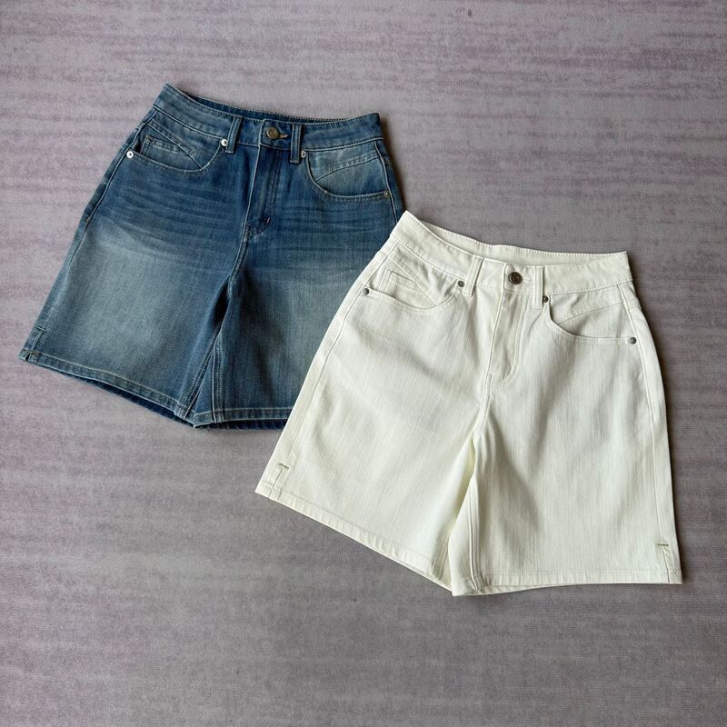 Four-Way Stretch High-Waisted Denim Shorts! Made of Cotton and Lyocell, Lightweight, Comfortable, Stylish, and Slimming Women's Summer Denim Shorts Four-Way Stretch High-Waisted Denim Shorts! Made of Cotton and Lyocell, Lightweight, Comfortable, Stylish, and Slimming Women's Summer Denim Shorts