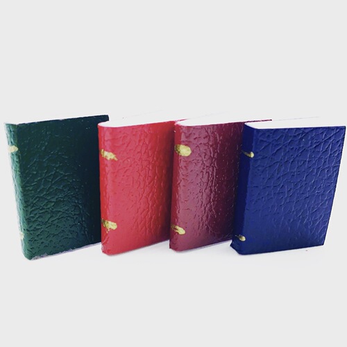 Dollhouse1:12 Miniature Dollhouse Furniture Accessory Leather Book BJD Scene Shooting Prop