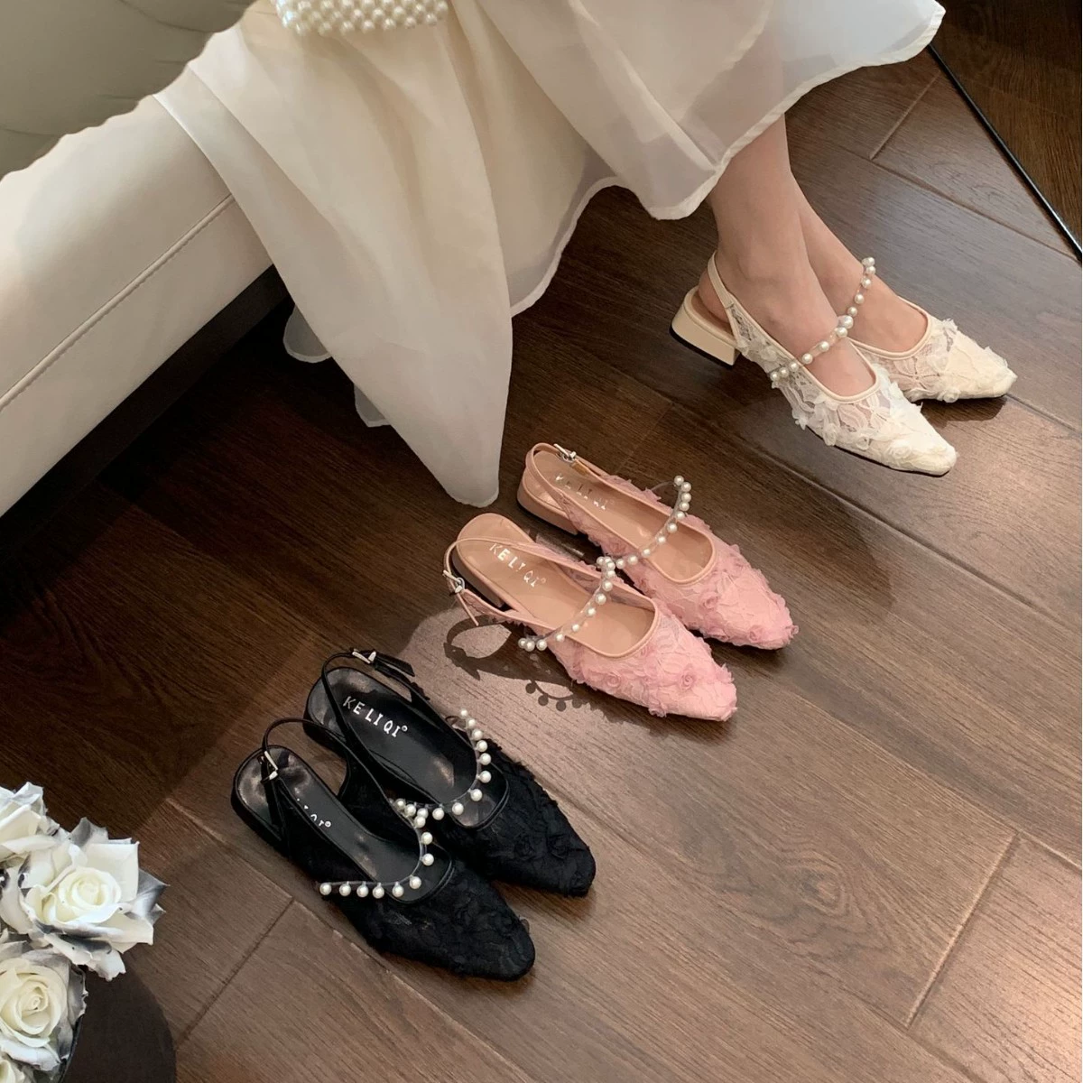 Новые летние женские дышащие сандалии с кружевным носком в китайском стиле, красивые женские туфли-чонсамы с открытой спинкой и низкими каблуками.