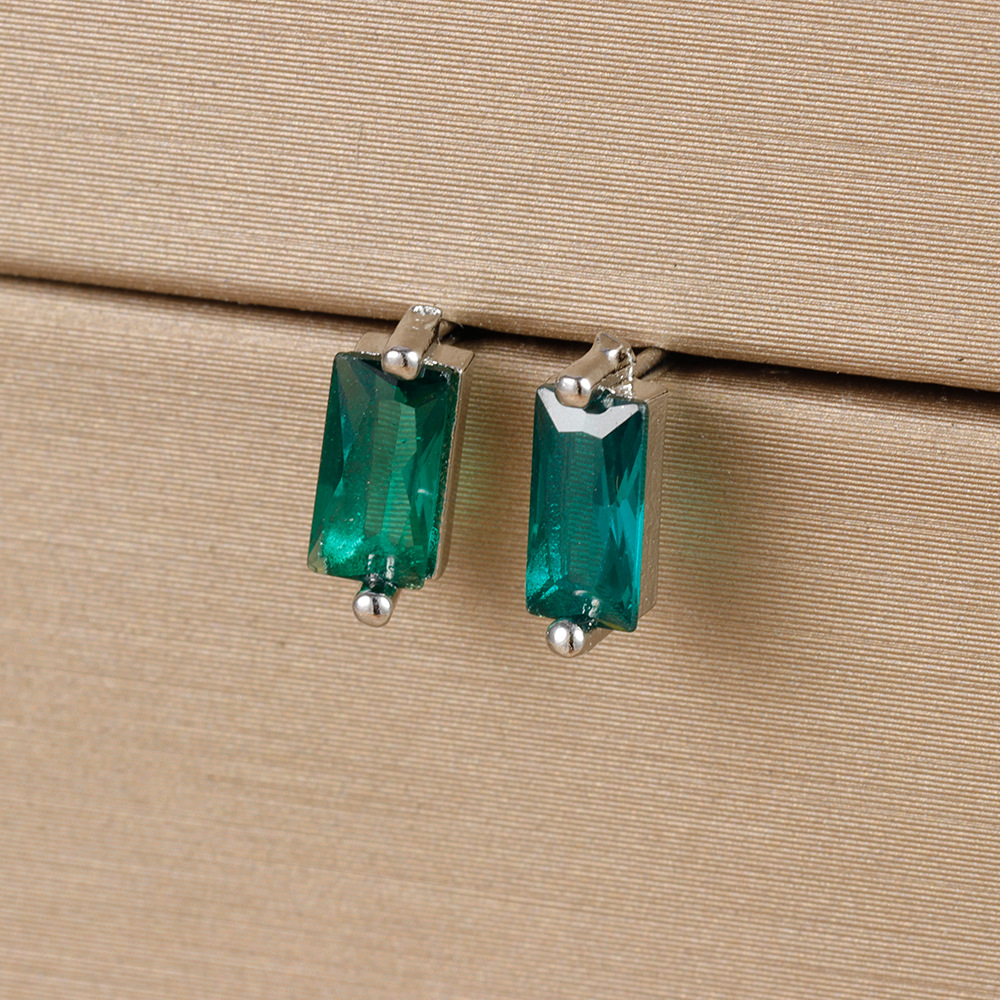 1 Pair Simple Style Rectangle Plating Inlay Copper Zircon Ear Studs display picture 9