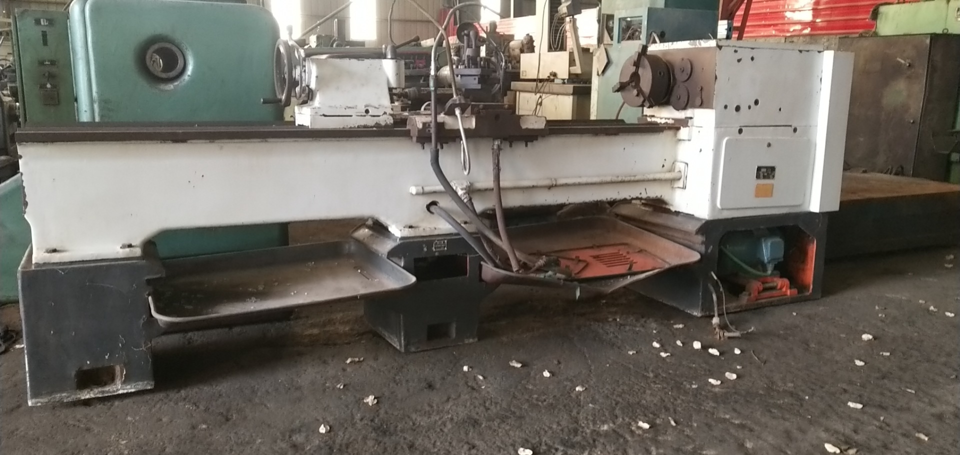 工厂停工处理二手机床车床卧式车床CA6140-2米沈阳机床厂