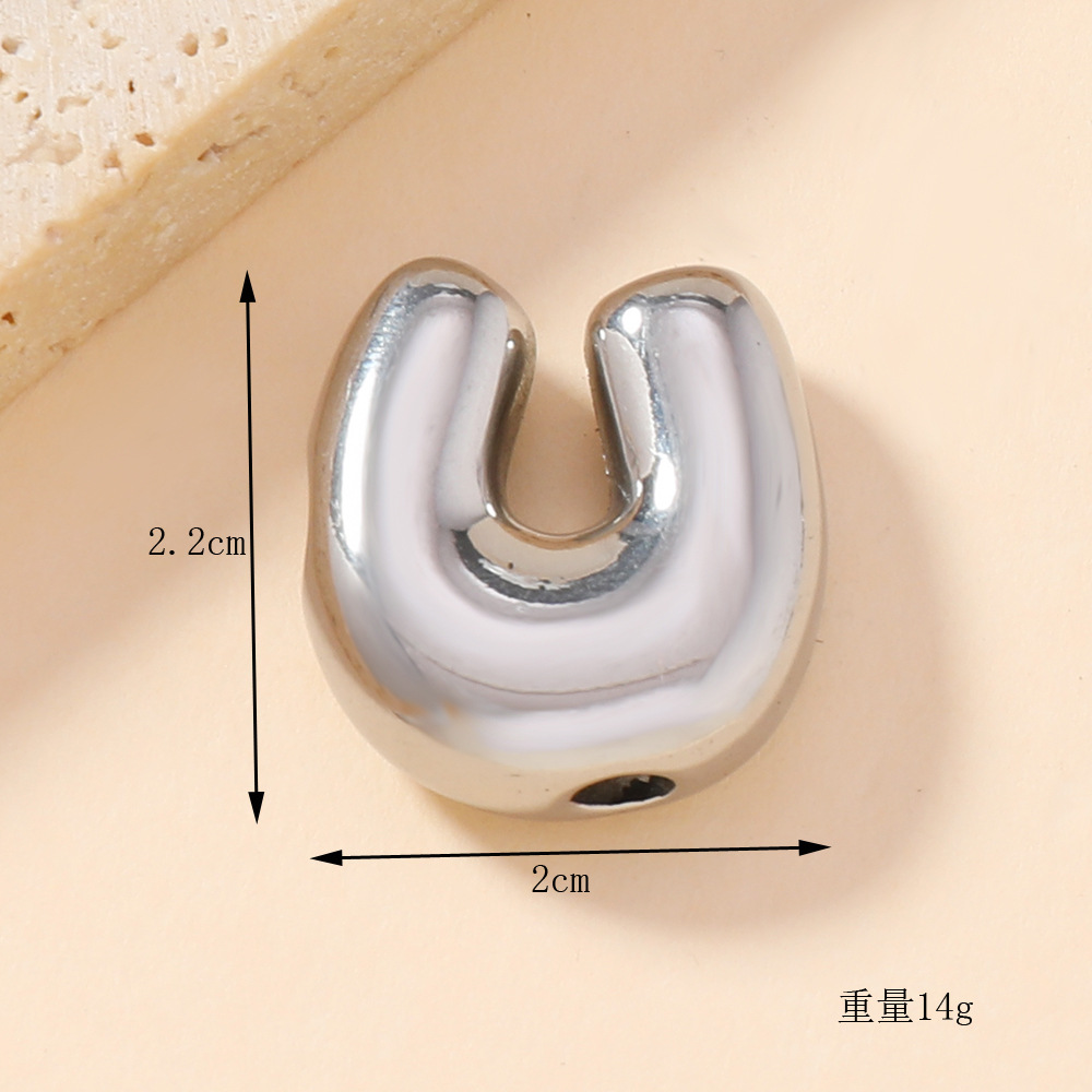 Colgante único venta cruzada de burbujas de fundición 26 collares de letras inglesas accesorios colgante DIY joyas de acero inoxidable