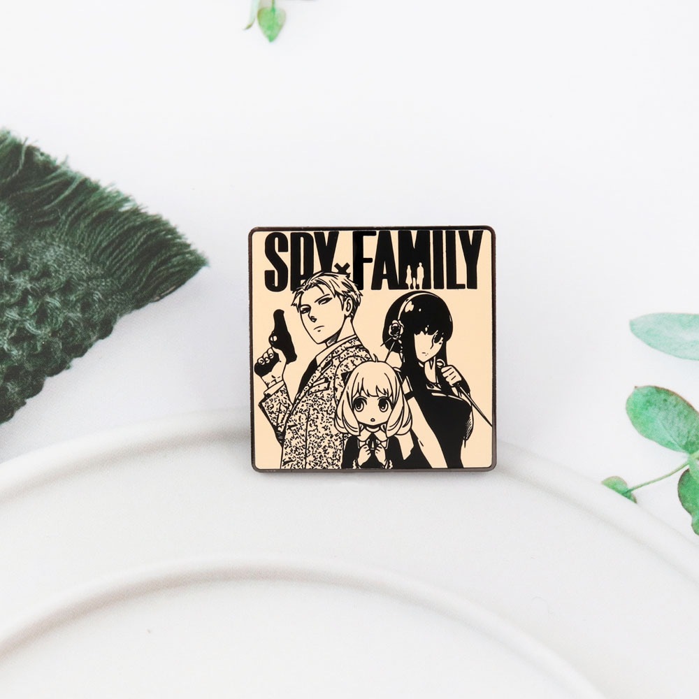 Spy X Family Enamel Badge Funny Anime Character Metal Pin Cartoon Bag Clothing Accessories