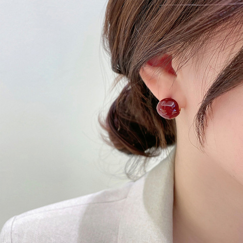 Red Bean Earrings for Women, Vintage Hong Kong Style, High-end Red Small Stud Earrings, Wearable on Both Sides, Unique Design, Silver Earrings