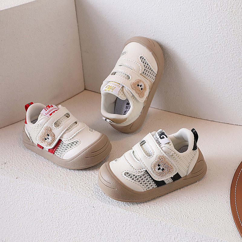 1-2-3 Years Old Spring, Summer and Autumn New Baby Boy Shoes Breathable Girls Non-Slip Toddler Shoes Soft Bottom Baby Cartoon Shoes 1-2-3 Years Old Spring, Summer and Autumn New Baby Boy Shoes Breathable Girls Non-Slip Toddler Shoes Soft Bottom Baby Cartoon Shoes