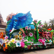 自贡户外巡游彩船春节公园灯会展览节日活动互动花车制作厂家手工