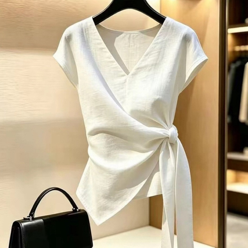 2026 Summer New Style Irregular Tie-Neck Waist-Cinching Shirt for Women, Niche Design with a High-End Feel in White and Gray 2026 Summer New Style Irregular Tie-Neck Waist-Cinching Shirt for Women, Niche Design with a High-End Feel in White and Gray