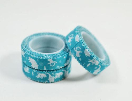 Wholesale from the original factory, cartoon silk Guzheng adhesive tape for performance and grading, breathable, good stickiness, does not peel, Pipa adhesive tape