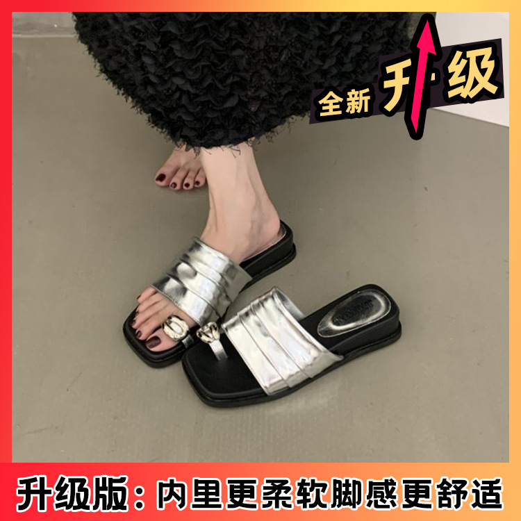 褶皱一字带坡跟拖鞋女夏外穿2025秋新款仙女风女鞋套趾凉拖鞋低跟|undefined