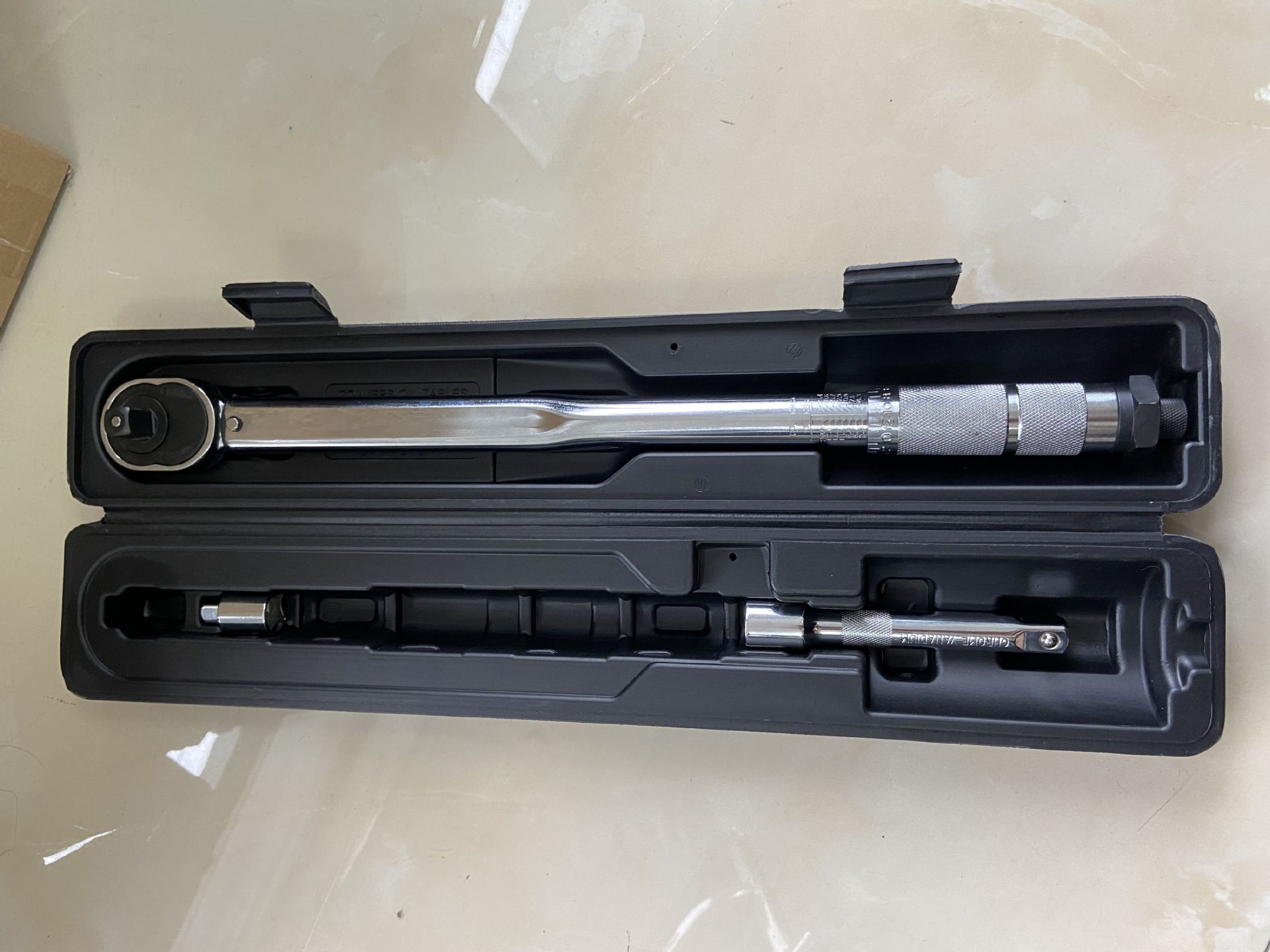 汽车轮胎扭力扳手公斤力矩扳手扭矩套筒棘轮快速扳手工具28-210N