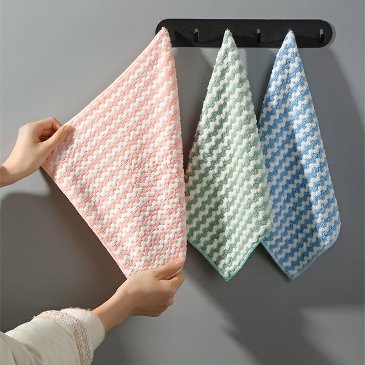 Cationic Beibei velvet cloth kitchen non-stained oil absorbent degreasing easy cleaning decontamination thickened dish towel towel Cationic Beibei velvet cloth kitchen non-stained oil absorbent degreasing easy cleaning decontamination thickened dish towel towel