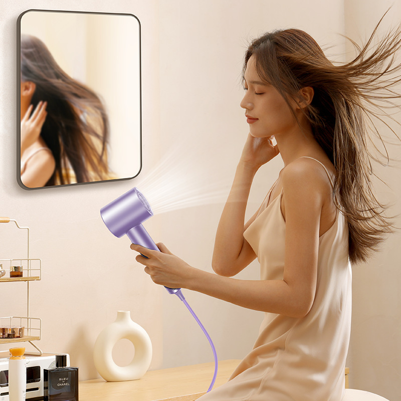 国境を越えた高速ヘアドライヤーのマイナスイオンは、ヘアドライヤーの恒温ブローを傷つけない。|undefined