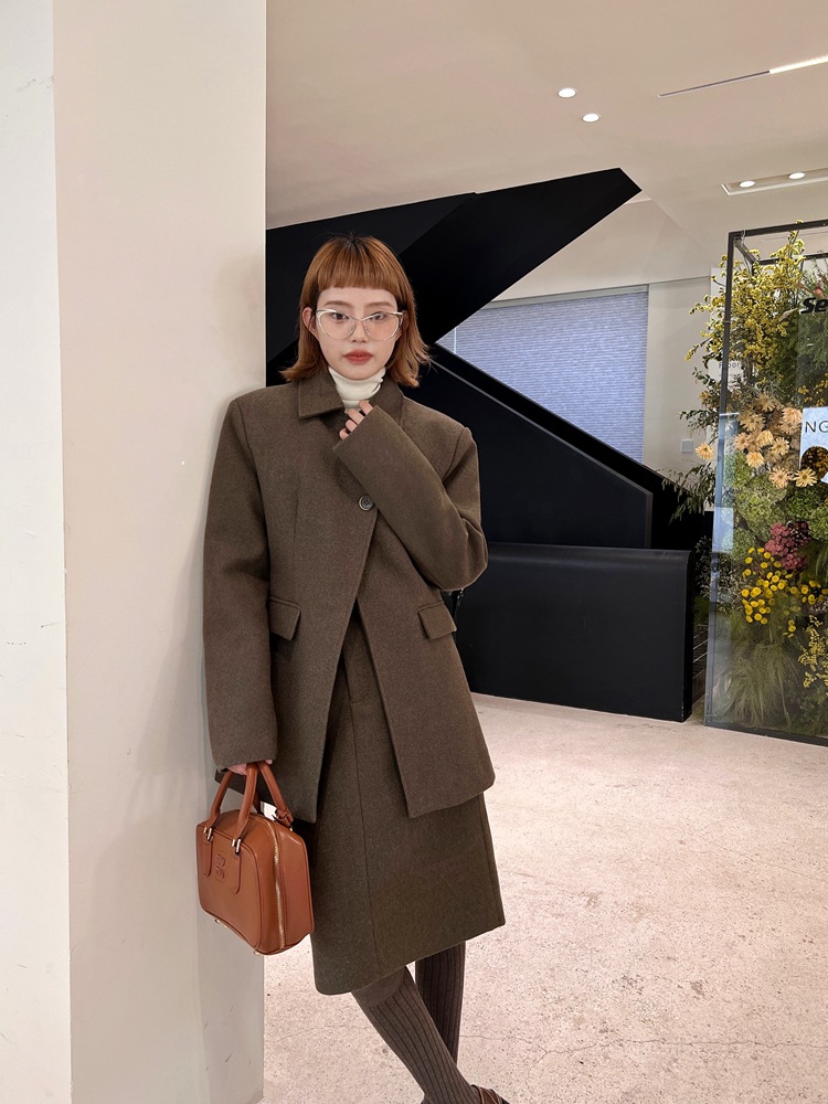 2023-11-27 121628.jpg