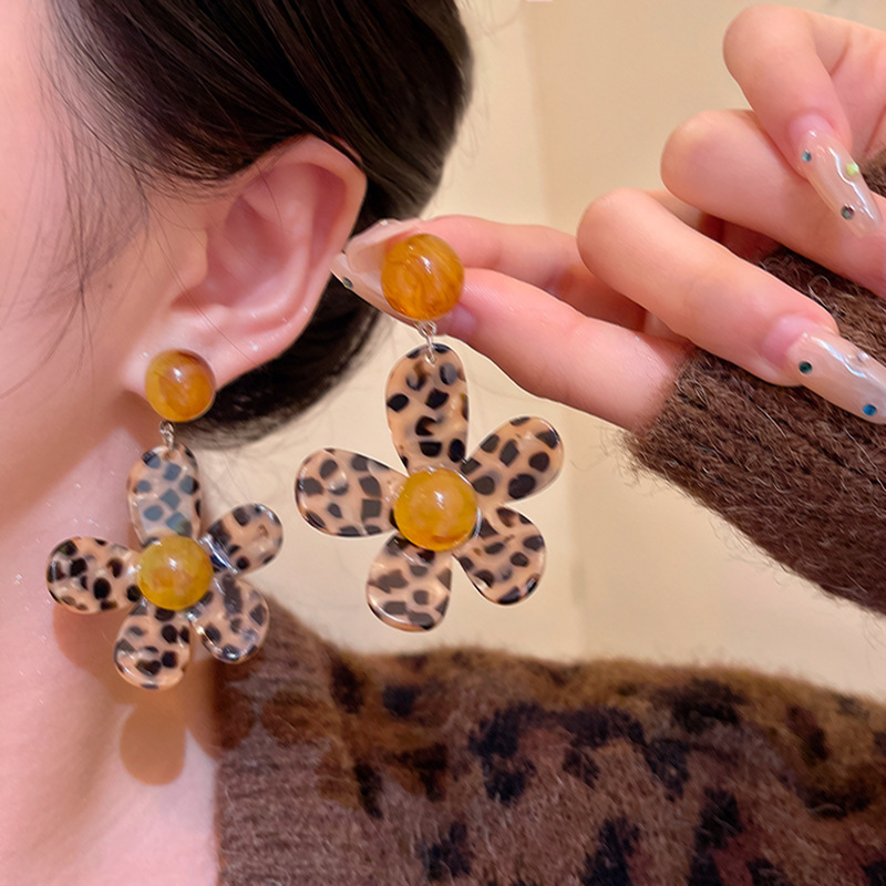 A2723 coffee leopard print