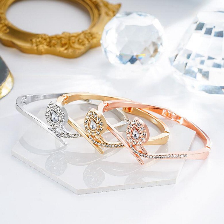 Fashion Water Droplets Alloy Rhinestones Women's Bangle display picture 3