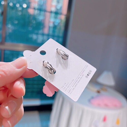 Super cute princess cartoon earrings earrings for girls and babies without pierced ears, pain-proof fake earrings, jewelry, children's ear clips