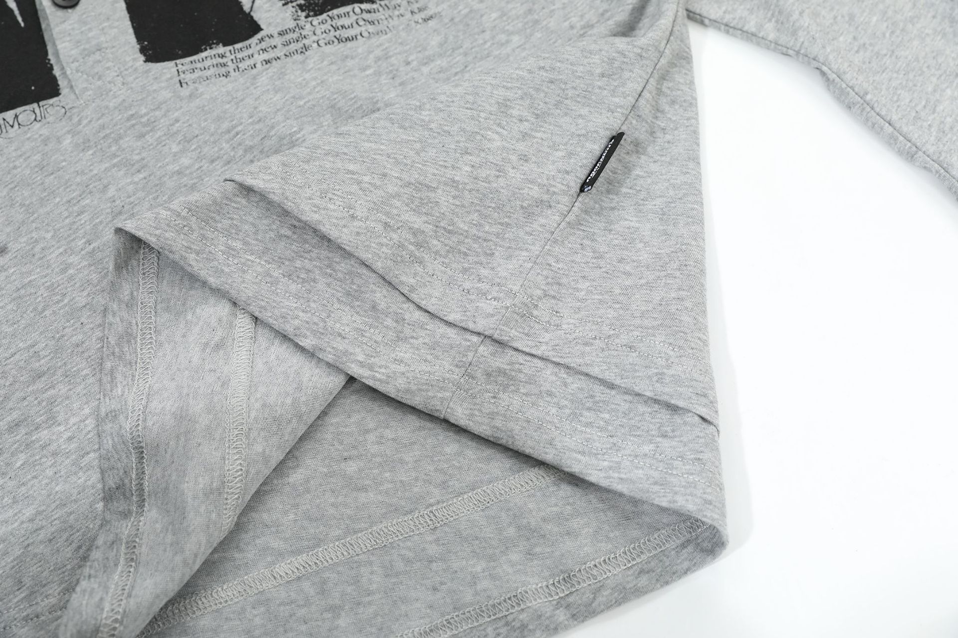 Eon Modish Simple Loose Versatile Design Sweater