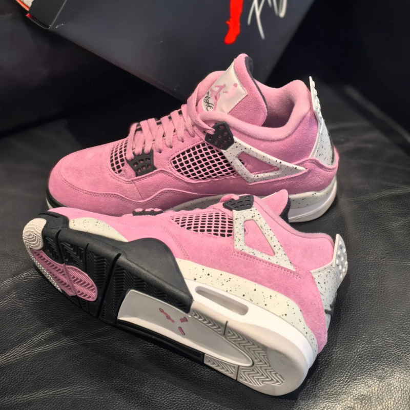 High-Quality Aj4 Retro Basketball Shoes, White and Red, Lightweight Casual Sports Shoes, Campus Student Shoes, Travel Running Shoes High-Quality Aj4 Retro Basketball Shoes, White and Red, Lightweight Casual Sports Shoes, Campus Student Shoes, Travel Running Shoes