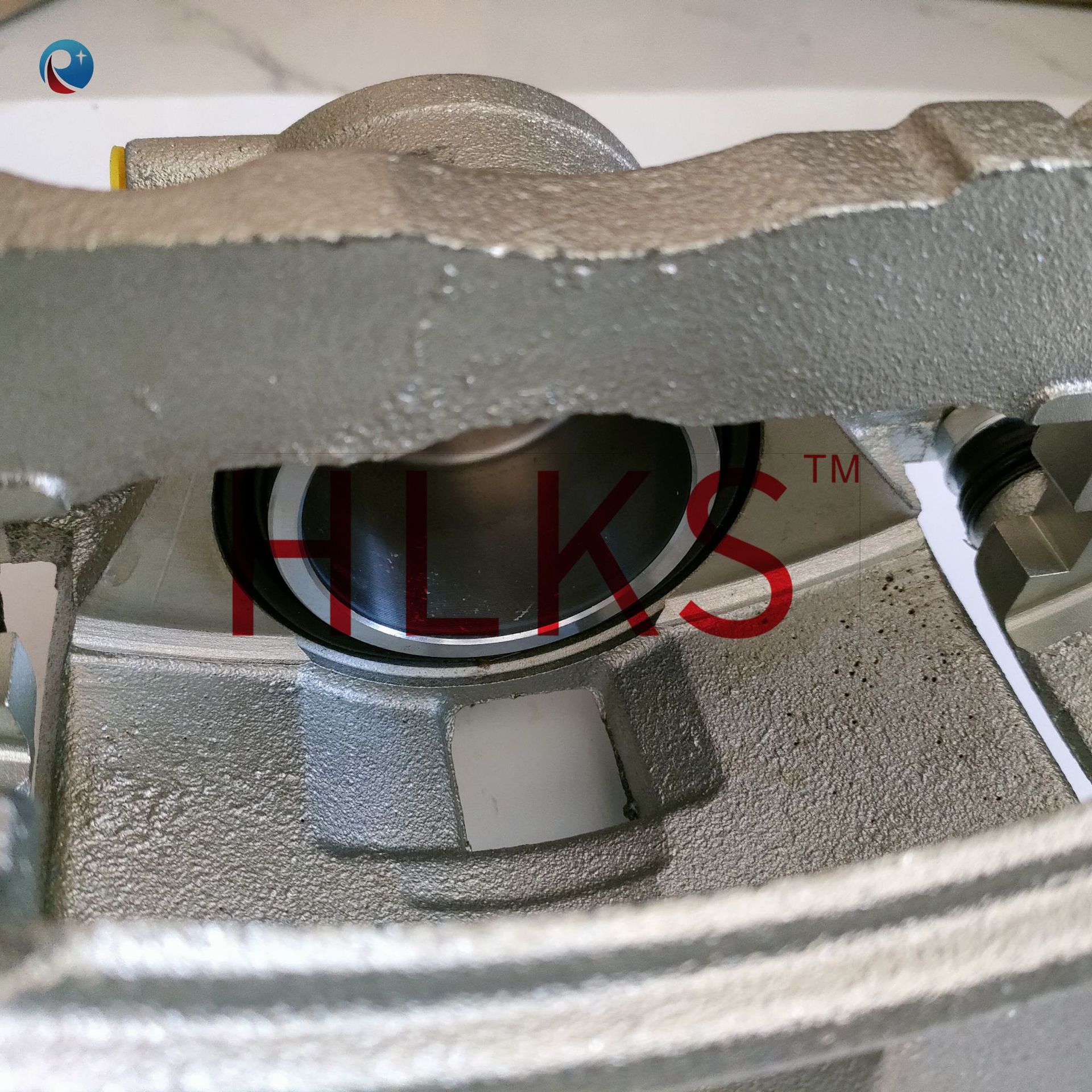 Adecuado para Toyota León marino cilindro de freno hiace cilindro de freno delantero 47730-26122