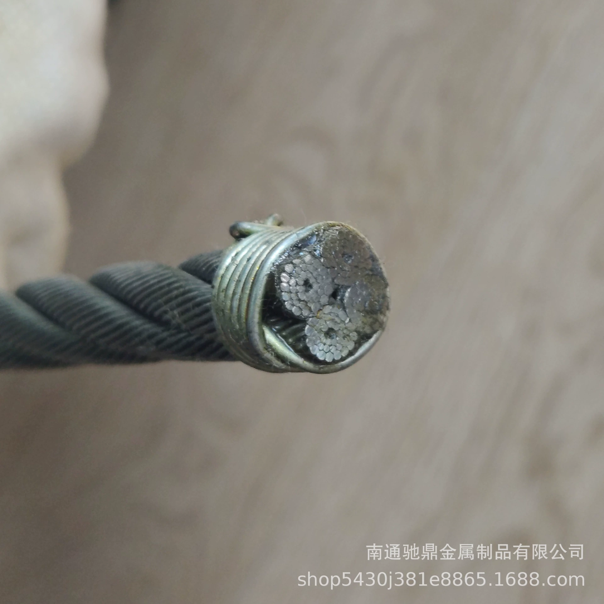 Прессованная нить 4Vx39S + 5FC, специальный стальной трос, гладкое масляное покрытие, гальванический кабель из цинковой стали, антикоррозийная масляная смазка