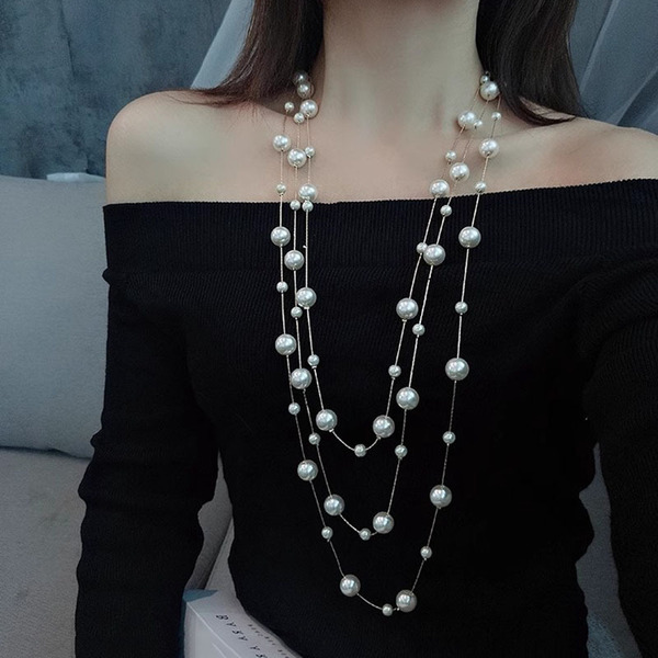 fashionable long elegant necklace from pearl