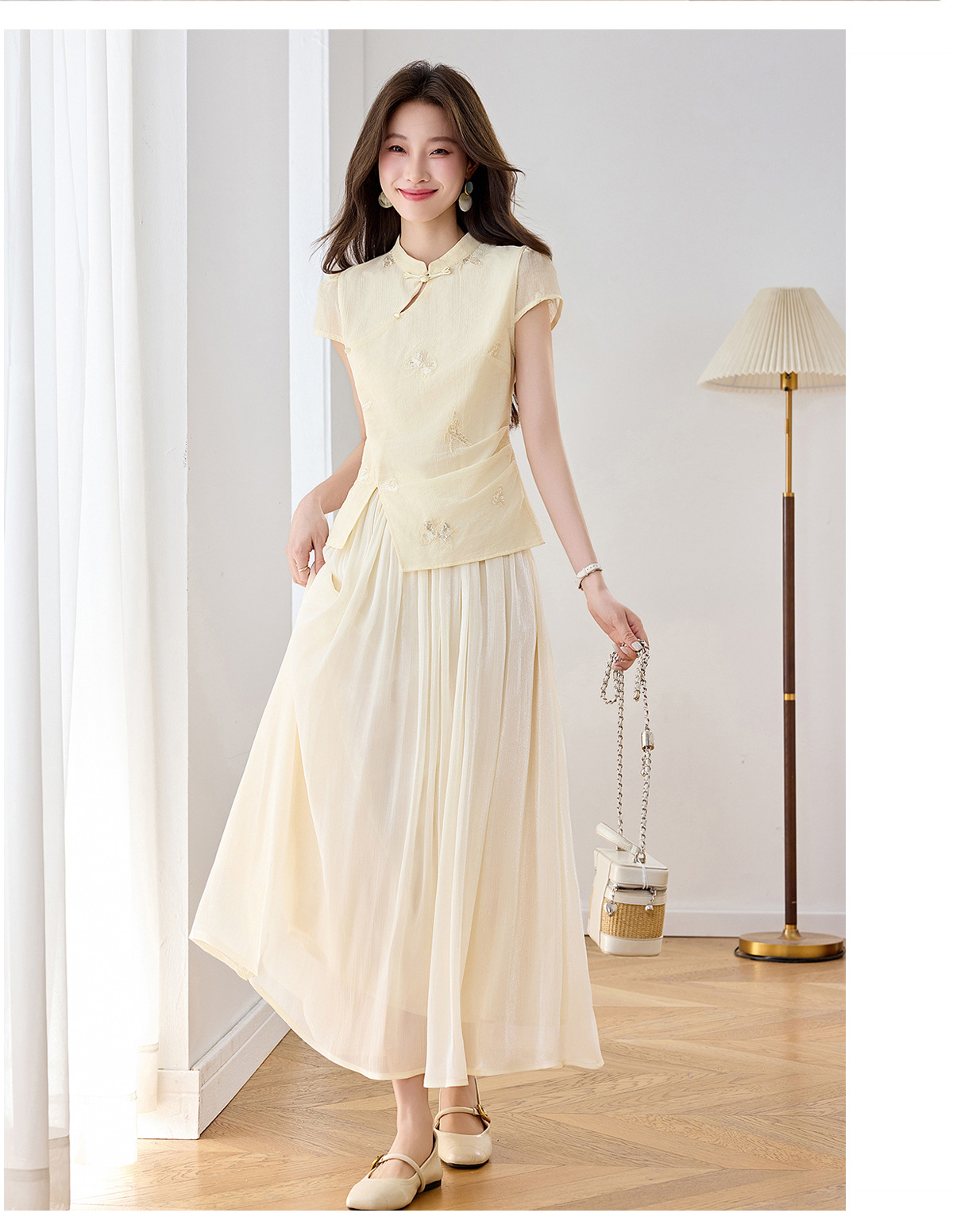 Set áo sơ mi thêu hoa kết hợp chân váy midi phong cách tân cổ điển — Màu hồng, màu trắng ngà chi tiết 19