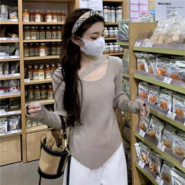 春秋柔软内搭时尚纯欲设计感小众上衣修身长袖不规则针织打底衫女