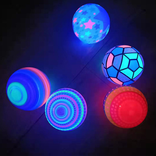 Internet celebrity street stall luminous football flash basketball racket fluorescent ball fitness swing inflatable bouncy ball toy
