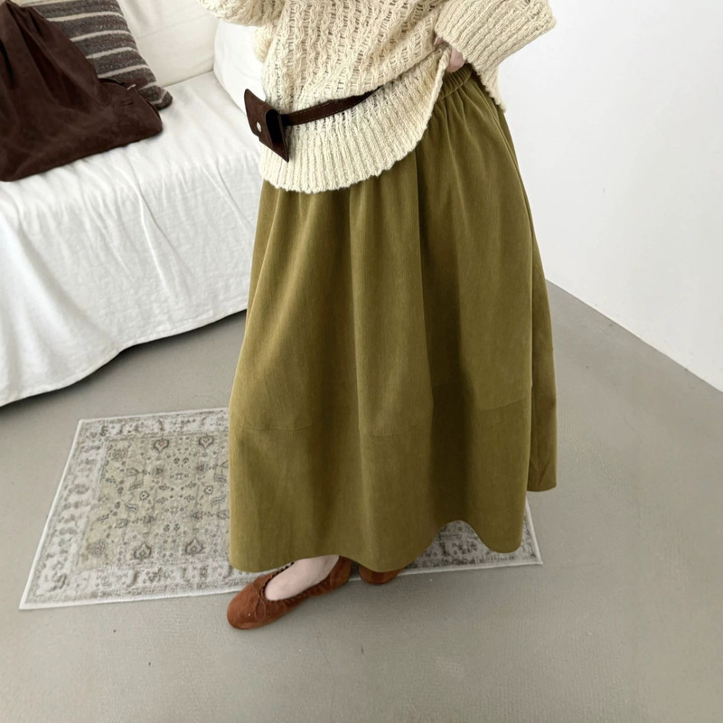 26 Autumn new collection: high-waisted, elastic-waist, solid-color, pleated, versatile A-line midi skirt for work and casual wear