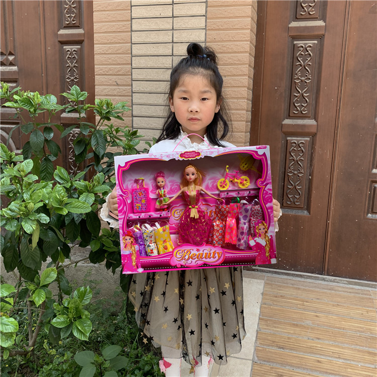 Yi Tian muñeca Barbie caja de regalo traje jugar casa entrenamiento clase niña juguete puesto de vestir regalo premio