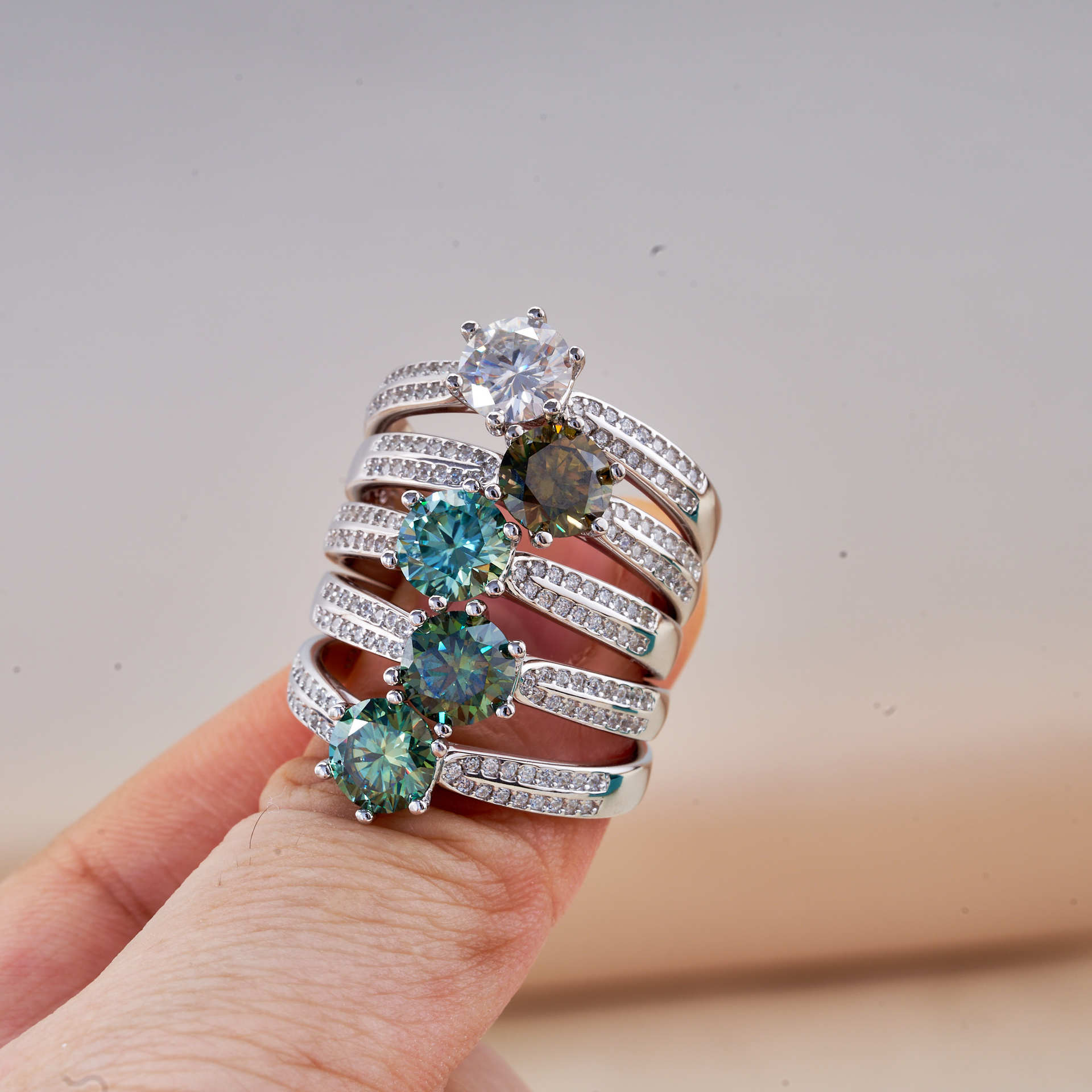 Anillo de piedra de moissan azul de matrimonio de plata esterlina de seis garras de diamante de moissan joyería de mujer joyería de la reina de las estrellas