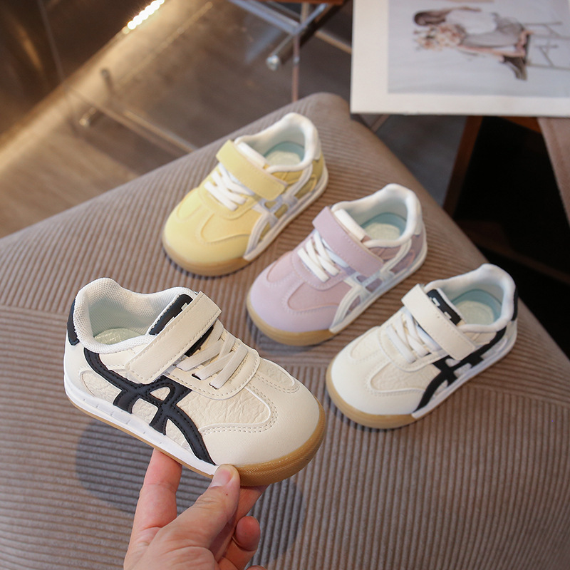 Children's Training Shoes 2026 Spring and Autumn Girls' Baby Shoes Kids' Sneakers Boys' Soft-Soled Casual Shoes Wholesale