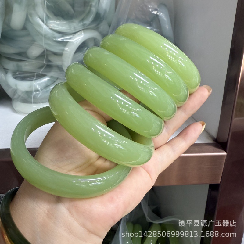 厂家批发仿和田玉冰种油青色手镯外蒙料湖水绿女款汉服搭配玉镯子