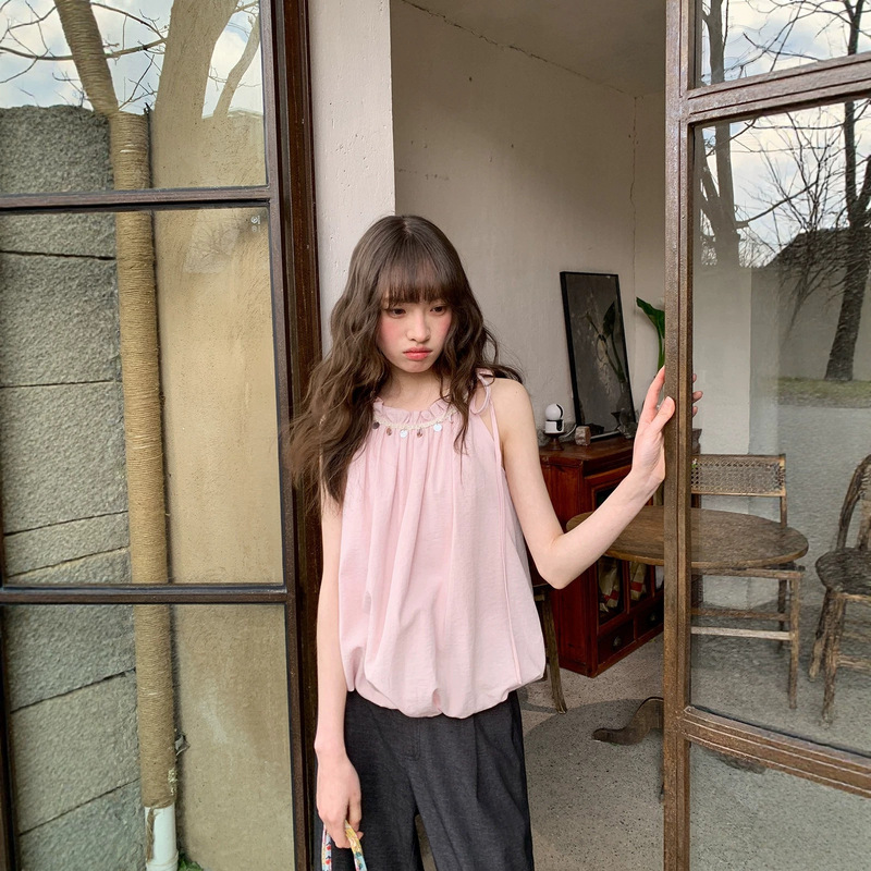Hello Kanon Shell Lace Flower Bud Halter Neck Vest for Women, New Summer Fashionable Youthful Top