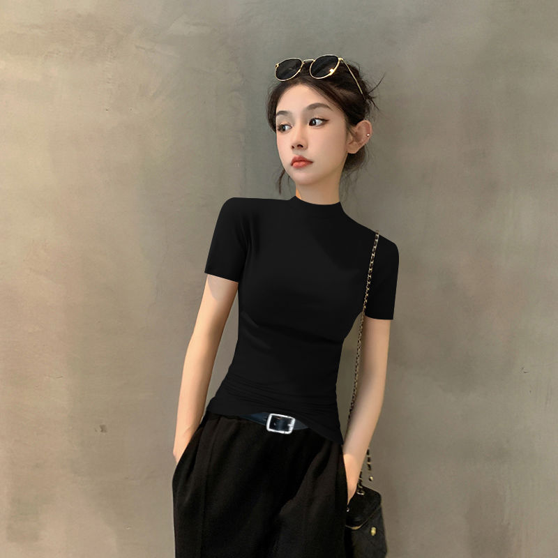 블랙 하프 터틀넥 반소매