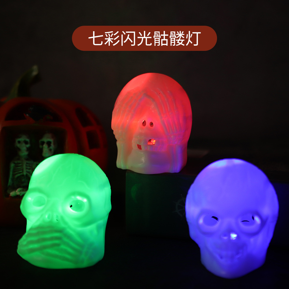 Nuevas luces de calavera de Halloween transfronterizas, accesorios de decoración de ambiente de fiesta, accesorios de decoración de luz nocturna, adornos de linterna de pony