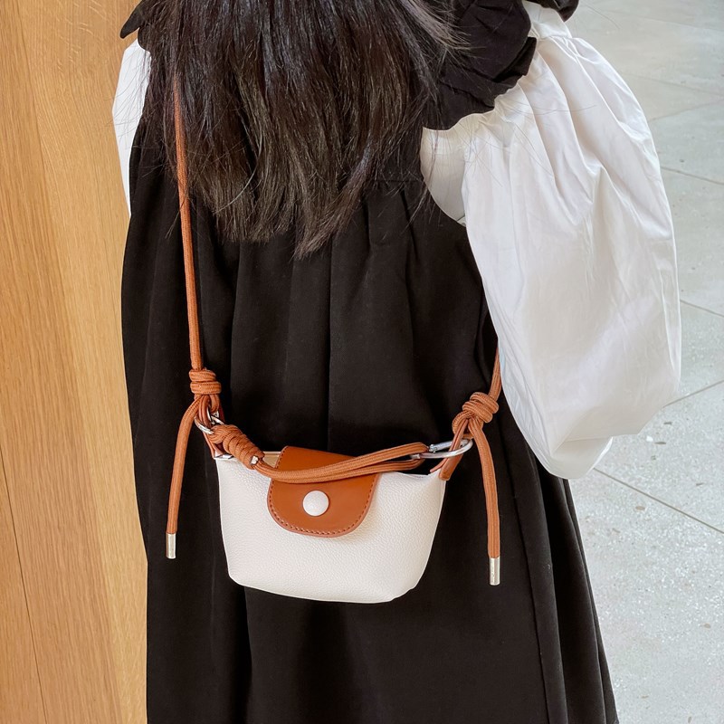 Bolsa de hombro de moda coreana para niños y niñas, mini mini bolso de color extranjero para bebés, nuevo bolso de comercio exterior para niños