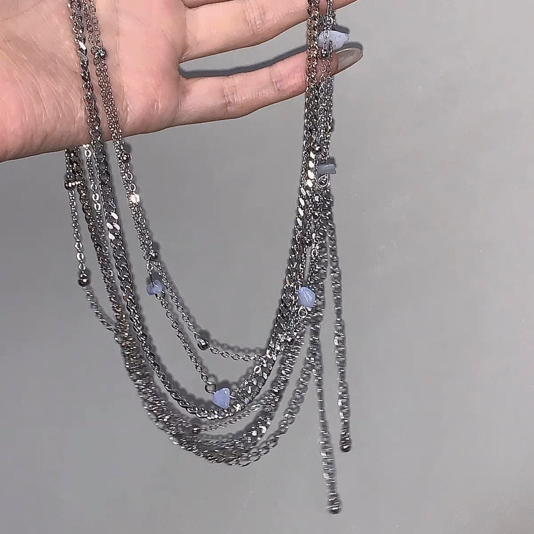 Small metal suit, belt, accessory, Chanel style