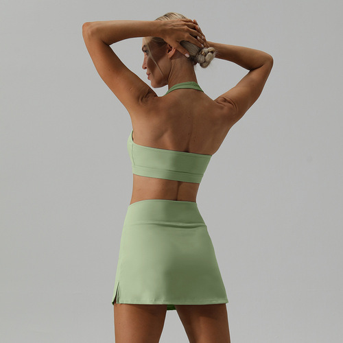 24 New Summer Style European and American Nude Yoga Sports Bra High Elastic Short Skirt Fitness Golf Ball Beautiful Yoga Set 